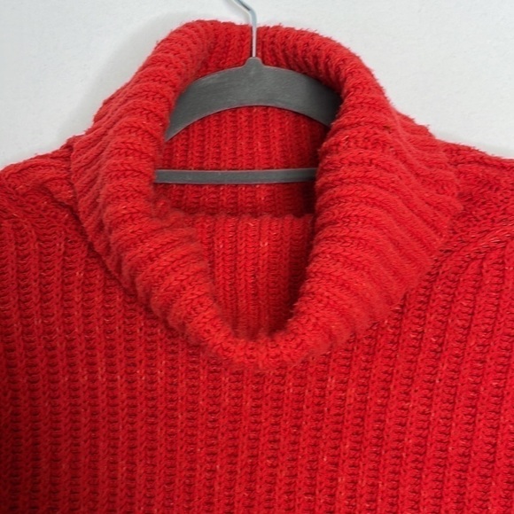 URBAN Outfitters Tomato Red Ribbed Slit Cowlneck Sweater - Picture 5 of 8